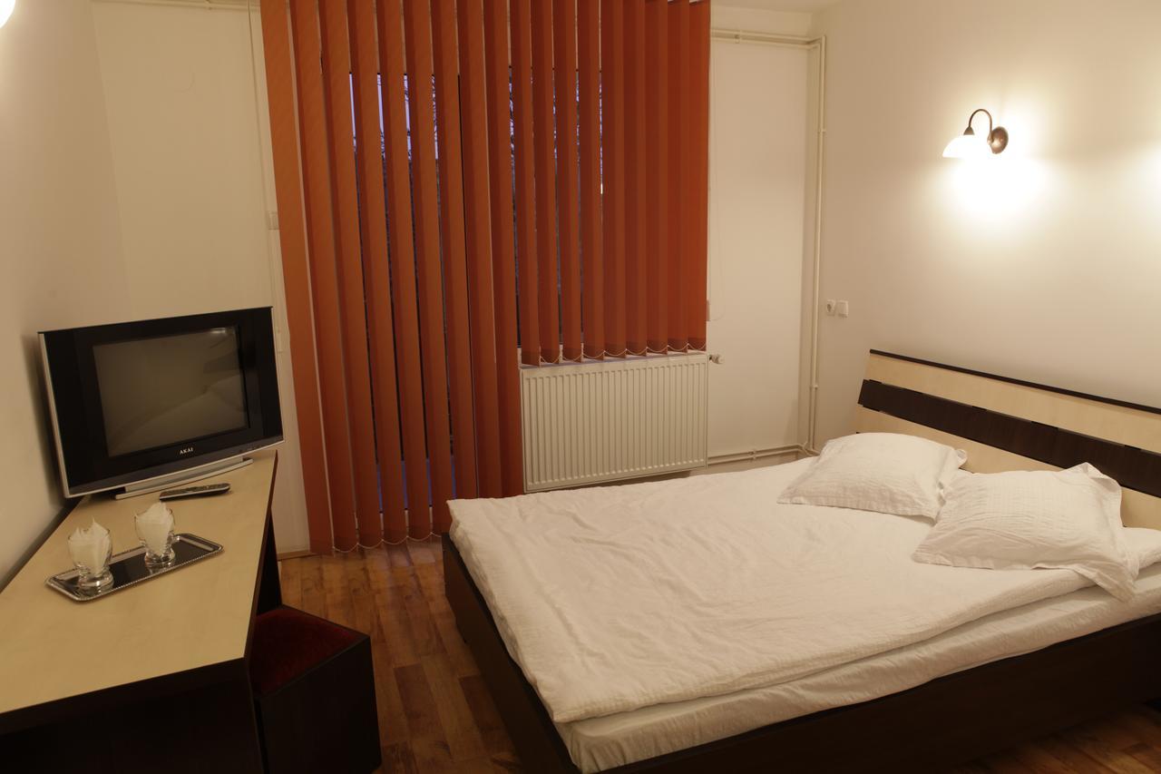 Hotel Romantik Balauseri 外观 照片