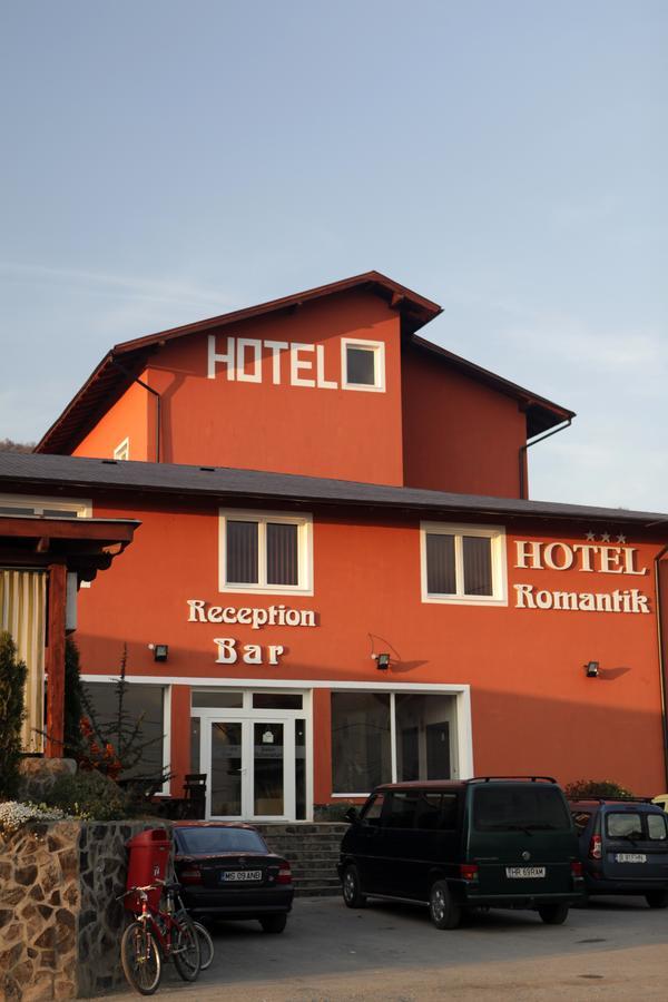 Hotel Romantik Balauseri 外观 照片