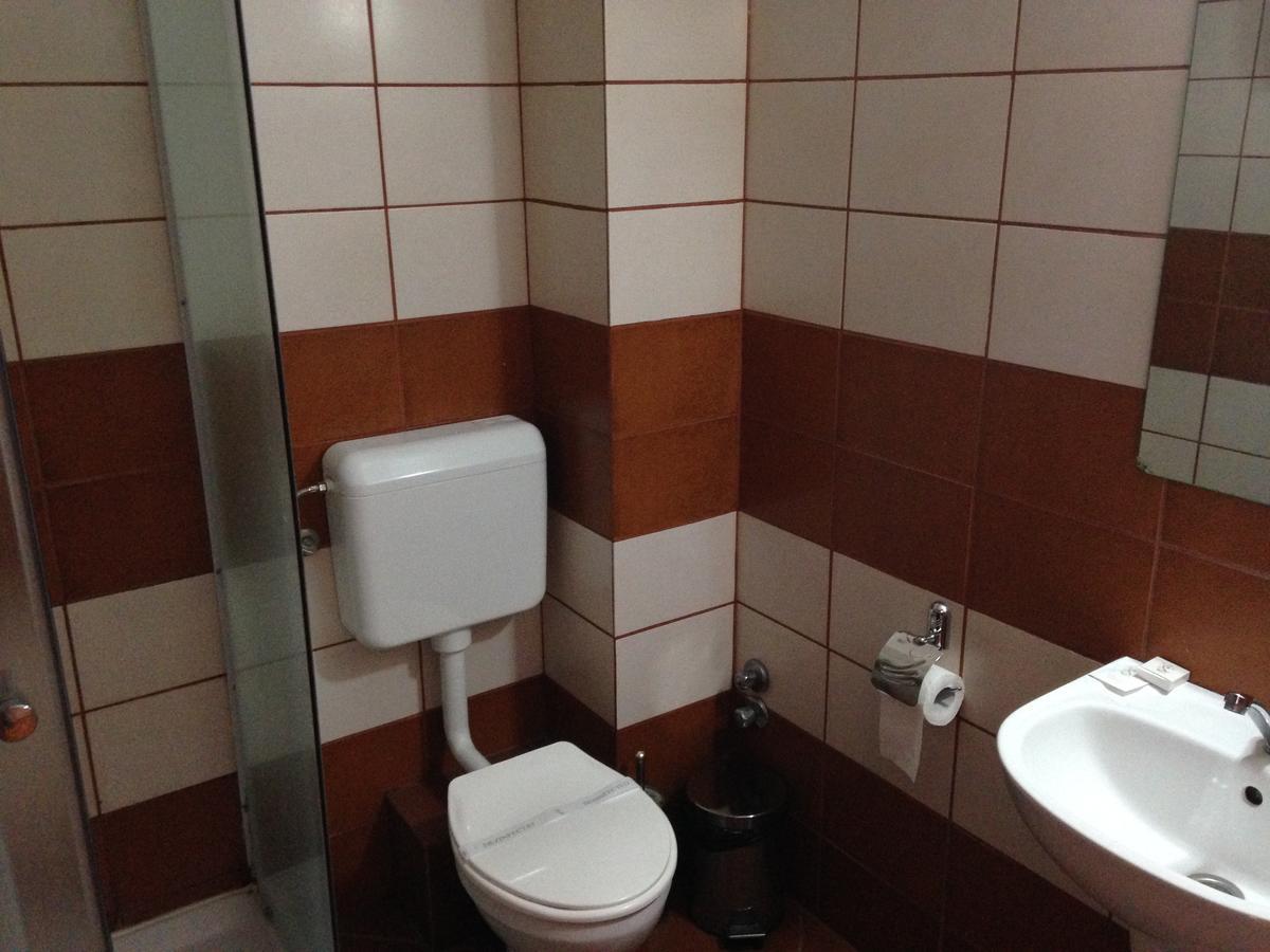 Hotel Romantik Balauseri 外观 照片