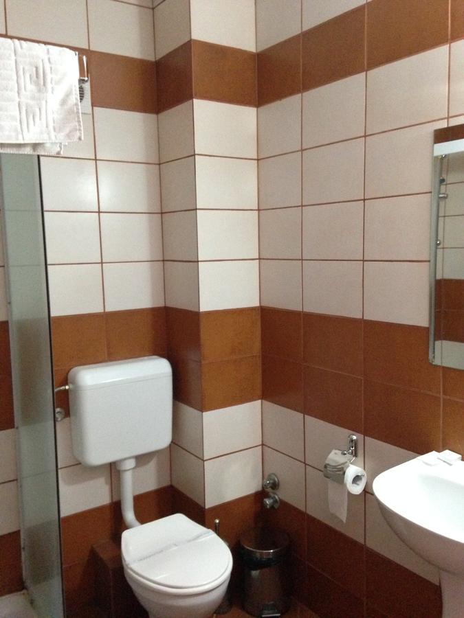 Hotel Romantik Balauseri 外观 照片